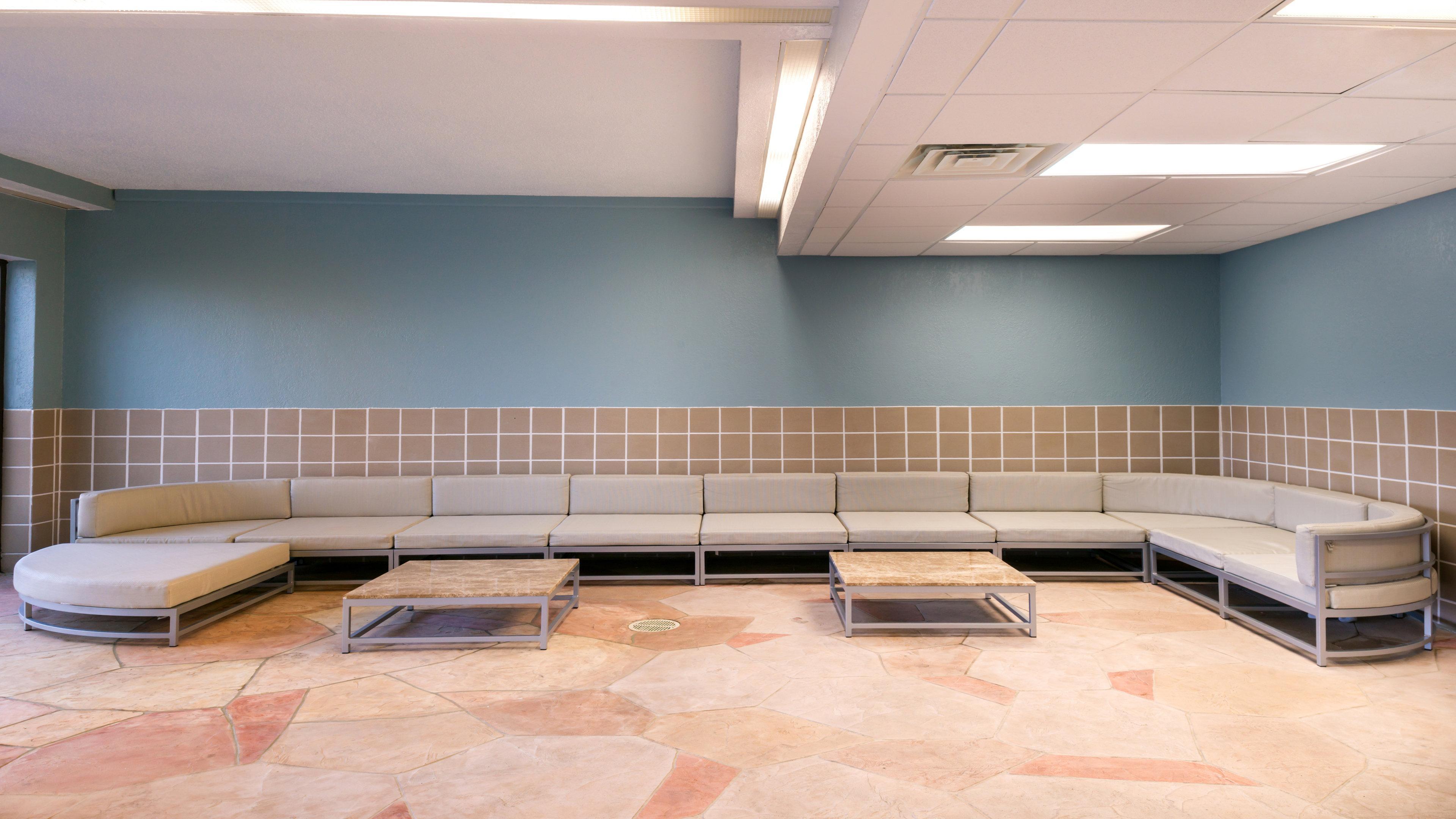 Holiday Inn Hotel & Suites Warren By Ihg Exterior foto
