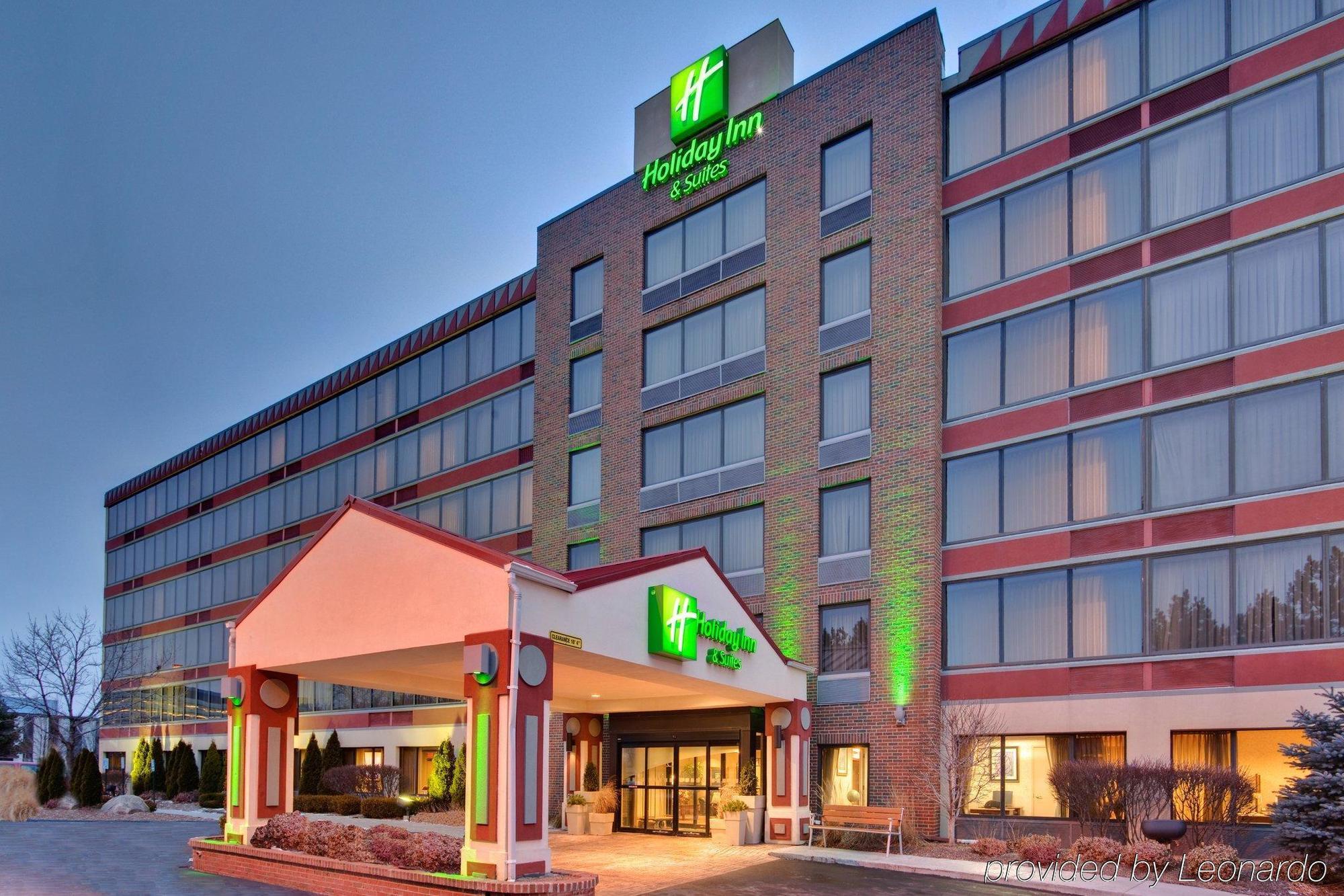 Holiday Inn Hotel & Suites Warren By Ihg Exterior foto